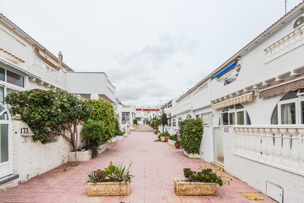 Casa En La Costa Βίλα Τορεβιέχα Εξωτερικό φωτογραφία
